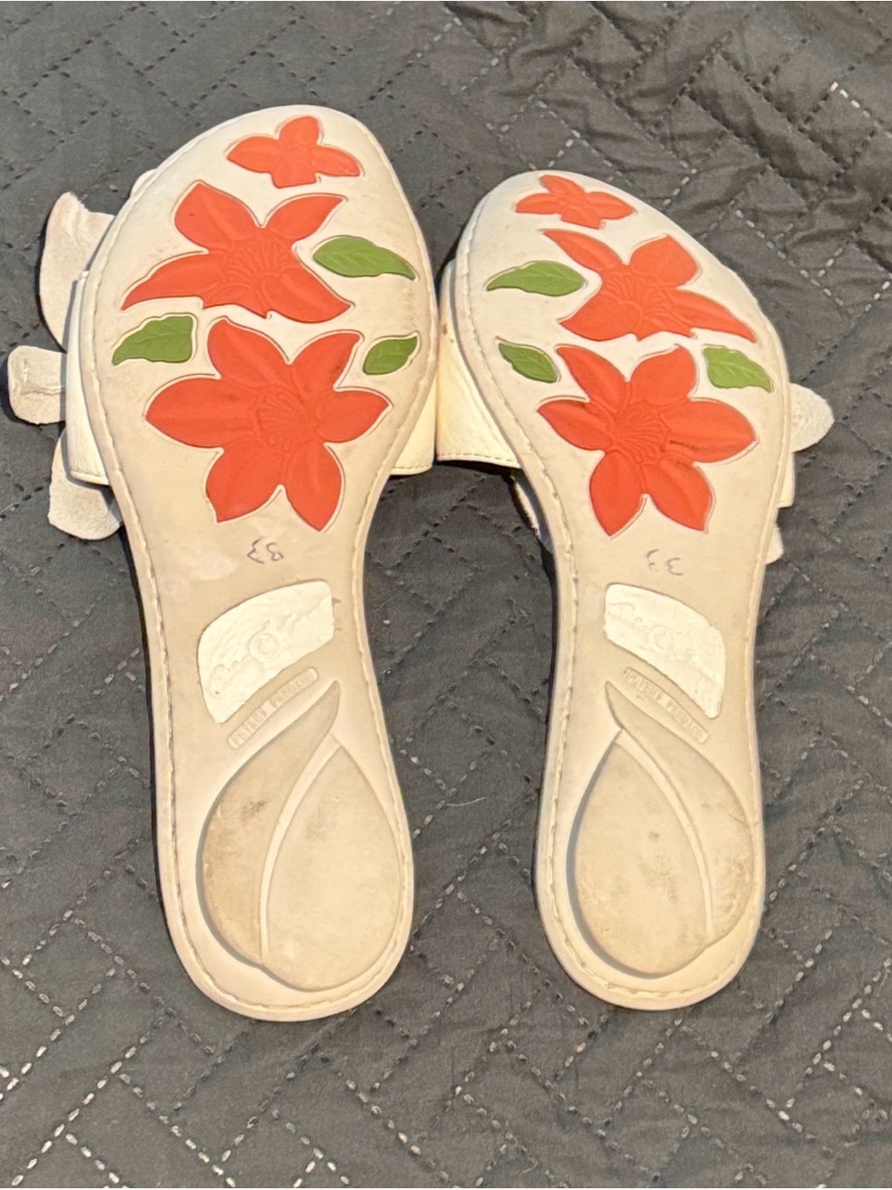 Born White Leather Floral Slide Sandala - Picture 3 of 5